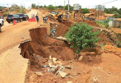 O estado desastroso das estradas entre Luanda e Kwanza Sul