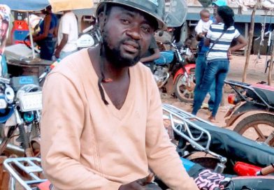 Cafunfo: Activistas exige libertação do moto-taxista detido há mais de seis por filmar manifestantes garimpeiros Cafunfo: Activistas exige libertação do moto-taxista detido há mais de seis por filmar manifestantes garimpeiros