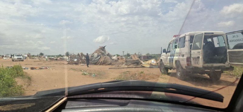 Fiscalização e Polícia da Camama acusados de destruir casebres de famílias carenciadas acolhidas pela Konda Marta