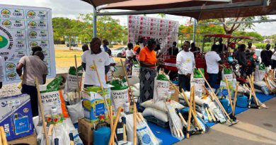 Município de Cabiri: Administração entrega de kits agrícolas para fomento da actividade agrícola