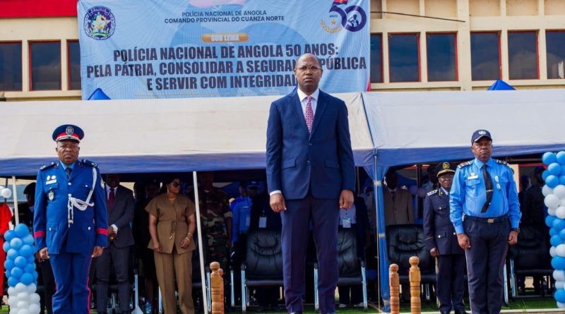 Governador prestigia 50.º aniversário da Polícia Nacional no Cuanza-Norte Governador prestigia 50.º aniversário da Polícia Nacional no Cuanza-Norte
