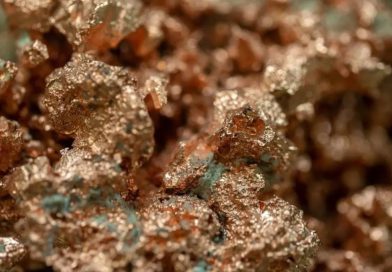 Angola rica em petróleo realiza as primeiras grandes exportações de cobre Angola rica em petróleo realiza as primeiras grandes exportações de cobre