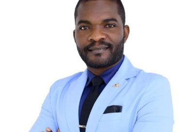 A “espionagem” ao Teixeira Cândido na “maleável” opinião pública nacional – Vasco da Gama