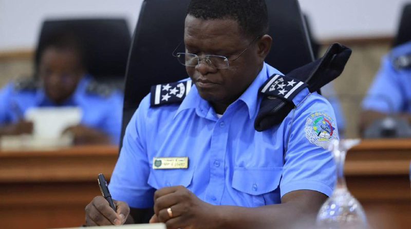 Com milhões “entalados na garganta” e sem poder para ingressos e promoções “super Panzo” atira contra todos Com milhões “entalados na garganta” e sem poder para ingressos e promoções “super Panzo” atira contra todos