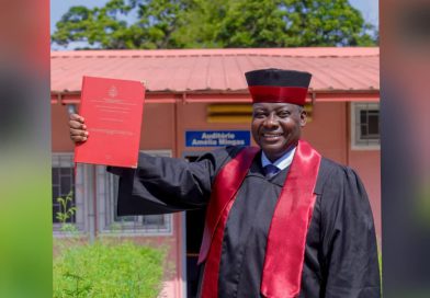 Bernardo Bumba conclui Mestrado em Ciências Jurídico-Económicas e Desenvolvimento com distinção