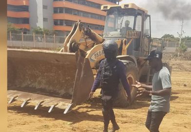 Polícia da Camama acusada invadir terreno da Konda Marta por alegada orientação da Administração Municipal