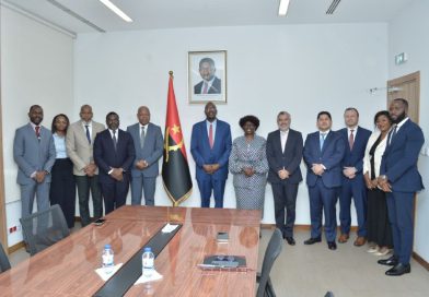 Angola e Banco Mundial reforçam parceria para fortalecer cuidados primários de saúde  para acelerar cobertura universal