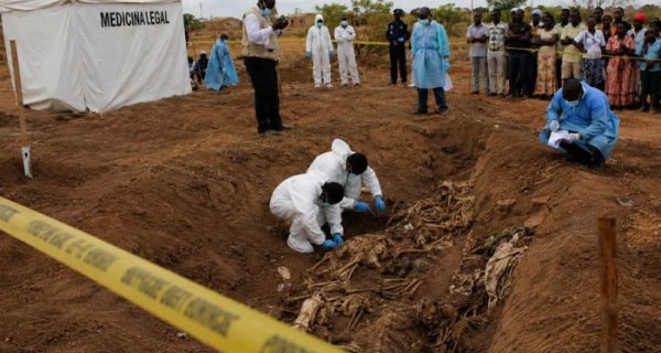A Luta inacabada de Angola pela verdade, justiça e reconciliação nacional A Luta inacabada de Angola pela verdade, justiça e reconciliação nacional