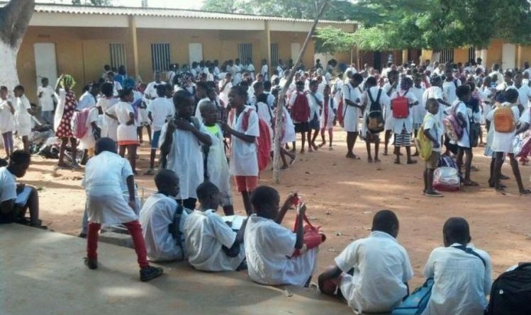 Pais e encarregados contestam qualidade da merenda escolar na província do Cuanza-Sul