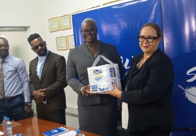 Empresa Suave Angola apresenta influenciadora digital como embaixadora institucional