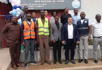 Wilson Domingos destaca educação na inauguração de centro para crianças vulneráveis em Viana Wilson Domingos destaca educação na inauguração de centro para crianças vulneráveis em Viana