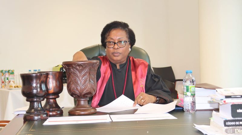 Administração de Viana ordena retirada da vice-presidente do Tribunal Supremo de um terreno ocupado ilegalmente no Kukuxi