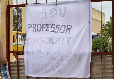 Professores acusam SINPROF de ter falhado nas duas greves e ponderam participação na paralisação anunciada Professores acusam SINPROF de ter falhado nas duas greves e ponderam participação na paralisação anunciada