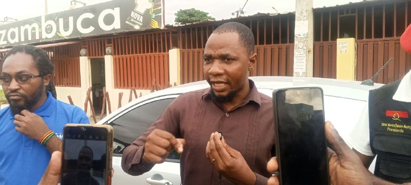 Isidro Kanganjo colocado em liberdade 24 horas depois da detenção por ordem do administrador adjunto do Calumbo Isidro Kanganjo colocado em liberdade 24 horas depois da detenção por ordem do administrador adjunto do Calumbo