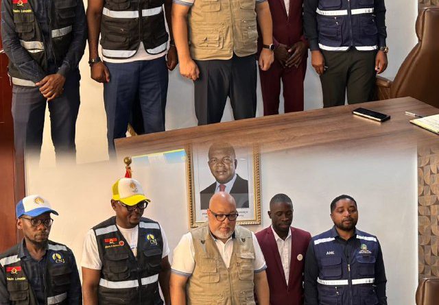 Líder da Juventude de Luanda apresenta nova direcção do CMJ à Administração do Kilamba
